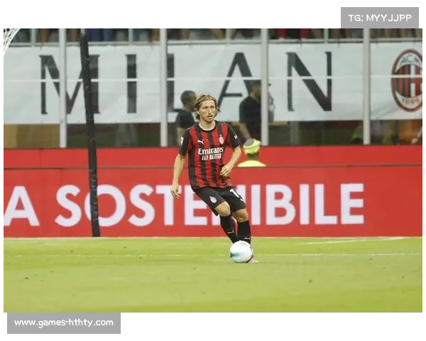 评论：阿莱格里百胜里程碑彰显战术智慧，AC米兰防守体系日趋成熟